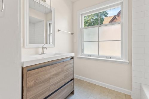 185 85th St, Milwaukee WI  53226-4601 exterior