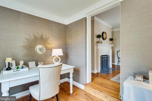 827 Royal St, Alexandria VA  22314-4340 exterior