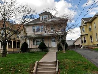 35 Linsley Ave, Meriden, CT 06451-4010