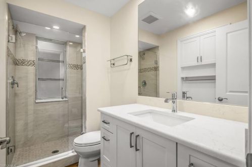 1 Lanai Cir, Naples FL 34112-6901 exterior