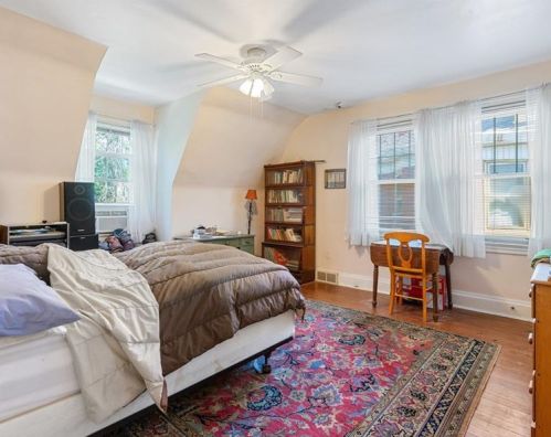 3163 Ashlyn St, Pittsburgh PA 15204-1705 exterior