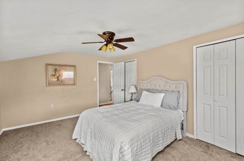 1492 Prospect Rd, Pittsburgh PA 15227-3733 exterior