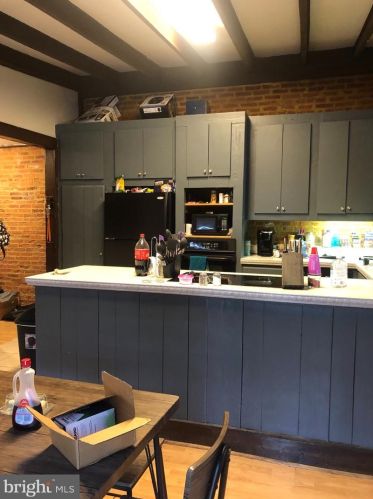 457 Shippen St, Lancaster PA  17602-3637 exterior