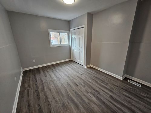 835 Heberton St, Pittsburgh PA  15206-2227 exterior