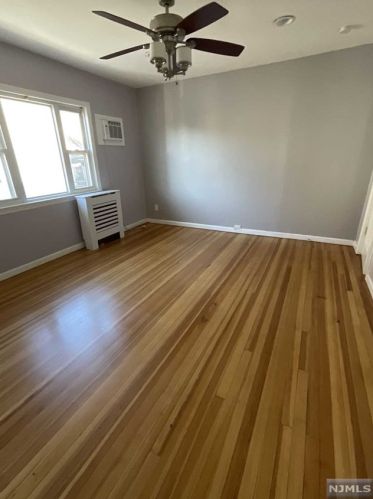 89 12th St, Paterson NJ  07506-3725 exterior