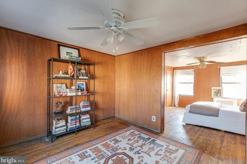 917 Catharine St, Philadelphia PA 19143-2536 exterior