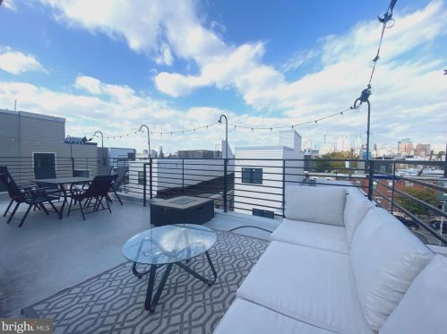 1304 Cleveland St, Philadelphia PA  19146-4605 exterior