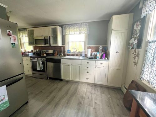 299 Norwood Ave, Providence RI  02905-2711 exterior