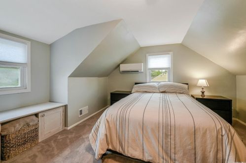 14 Laurel Ln, Commack NY 11725-4110 exterior