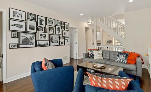 1740 Nagle Ave, Chicago IL 60706-4805 exterior