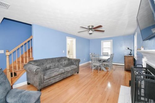 35 4th St, New Britain CT  06051-1721 exterior