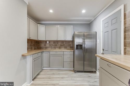 2632 6 St, Philadelphia PA 19120-3706 exterior