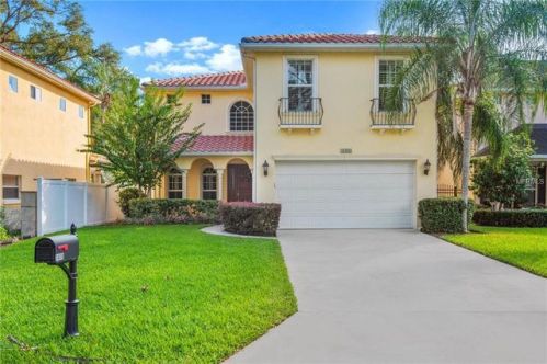 3408 Tacon St, Tampa, FL 33629-7927