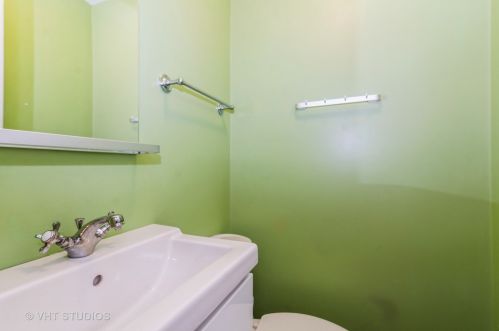 9207 Kedzie Ave, Chicago IL  60805-1612 exterior