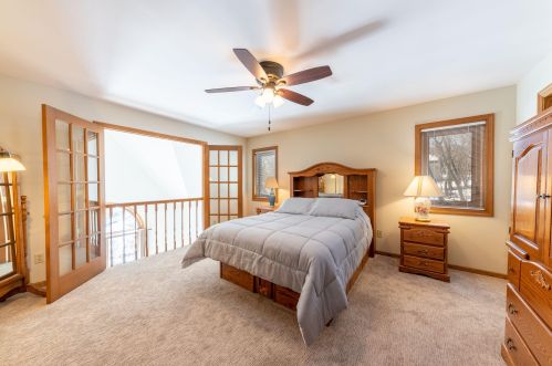 10430 Pne Rdg Rd, Milwaukee WI 53228-3236 exterior