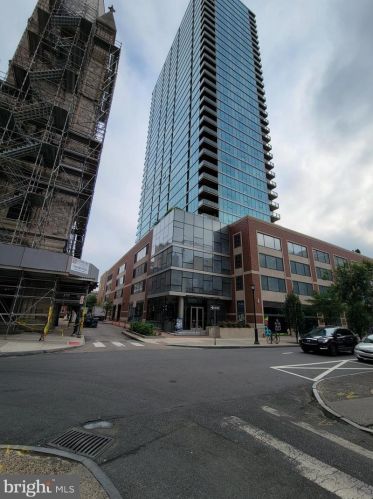 2101 Chestnut St, Philadelphia PA  19103-3197 exterior