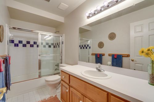 16820 Renee Dr, Macomb Township MI 48042-2324 exterior