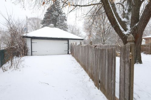 5015 85th St, Milwaukee WI  53225-4210 exterior