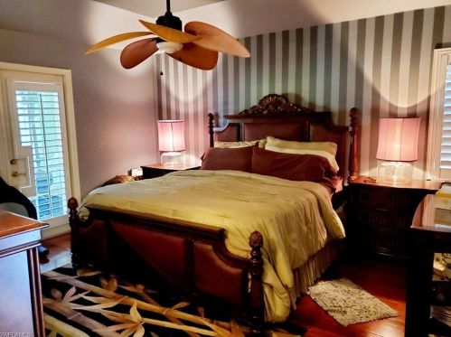 237 Palmetto Dunes Cir, Naples FL 34113-7562 exterior