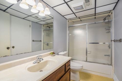 4787 Grenadier Dr, Wyoming MI exterior