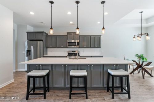 55 Grovewood Dr, Bluffton SC 29910-4443 exterior