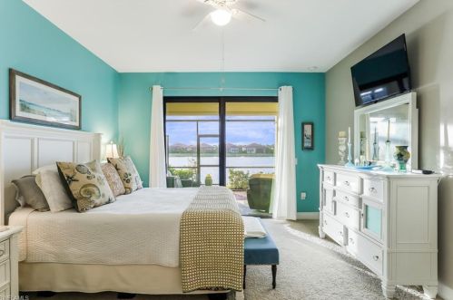 1503 Oceania Dr, Naples FL 34113 exterior