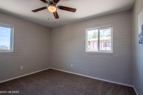 2202 Poquita Vis, Tucson AZ  85713-5128 exterior