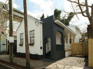31 Poinsett St, Charleston SC  29403-3712 exterior
