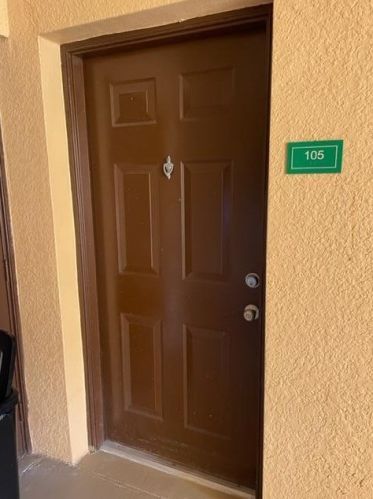 281 Palm Dr, Fort Pierce, FL 34986-1948