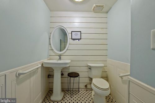 1102 Bladensburg Rd, Washington DC 20002 exterior