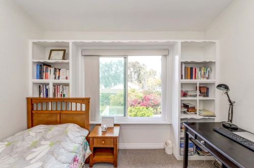 803 Creekside Dr, Fullerton CA 92833-2176 exterior