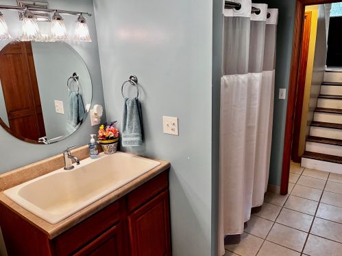 3280 Macarthur Rd, Meskegon MI 49442-1625 exterior