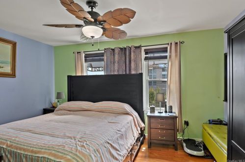 1015 227th St, Bronx, NY 10466-4817