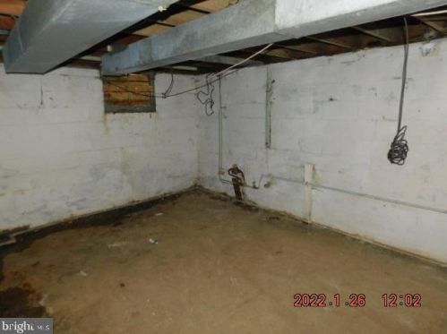 20 Steinway Ave, Trenton NJ 08618-1614 exterior