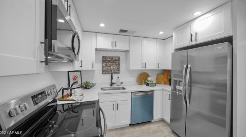 2133 Colter St, Phoenix AZ  85015-2821 exterior