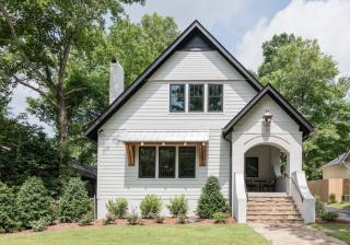 546 Broadway St, Birmingham AL  35209-6210 exterior