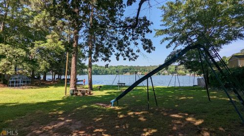 8388 Lake Dr, Lithonia GA  30039-5724 exterior