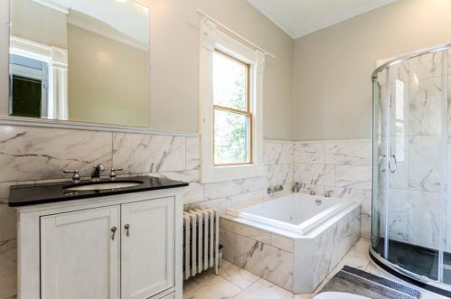 95 Dartmouth St, Springfield MA 01109-3909 exterior