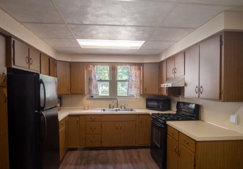 2155 Philo Ave, Meskegon MI  49441 exterior