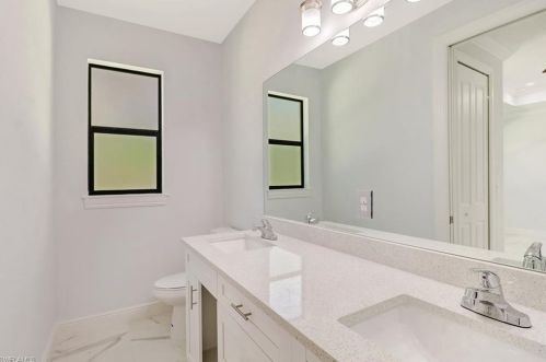 3953 14 Ave, Naples FL 34117-9091 exterior