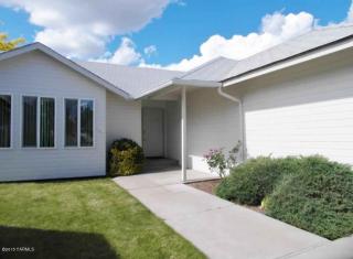 322 76th Ave, Yakima, WA 98908-1319