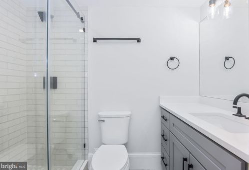 803 Cameron St, Alexandria VA  22314-2410 exterior