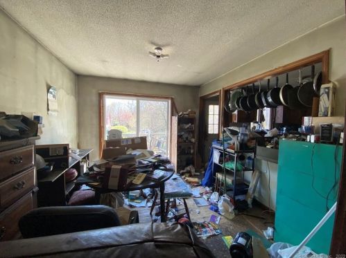 141 Culvert St, Torrington CT 06790-5150 exterior