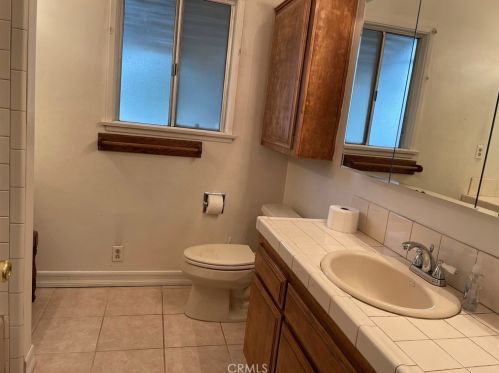 9752 Glandon St, Bellflower CA 90706-3053 exterior