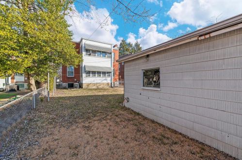 5318 Murdoch Ave, Saint Louis MO 63109-2951 exterior