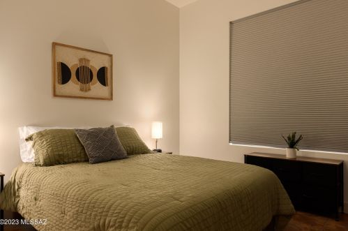 1045 Anita Ave, Tucson AZ  85705-7515 exterior