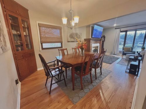 6053 21st St, Milwaukee WI  53221-5052 exterior