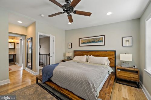 912 American St, Philadelphia PA 19140-5726 exterior