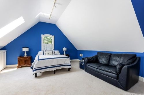 34 Rockhouse Rd, Wilton CT 06897-1827 exterior