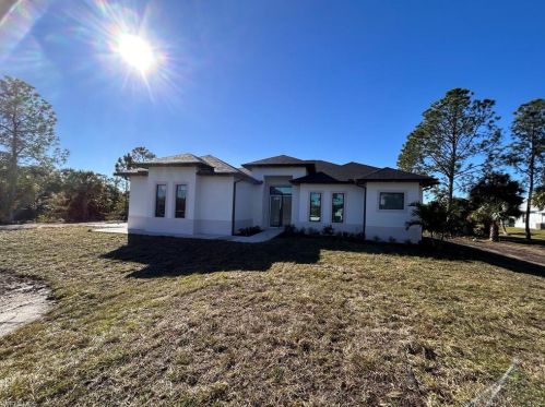 2780 16th Ave, Naples, FL 34120-0054